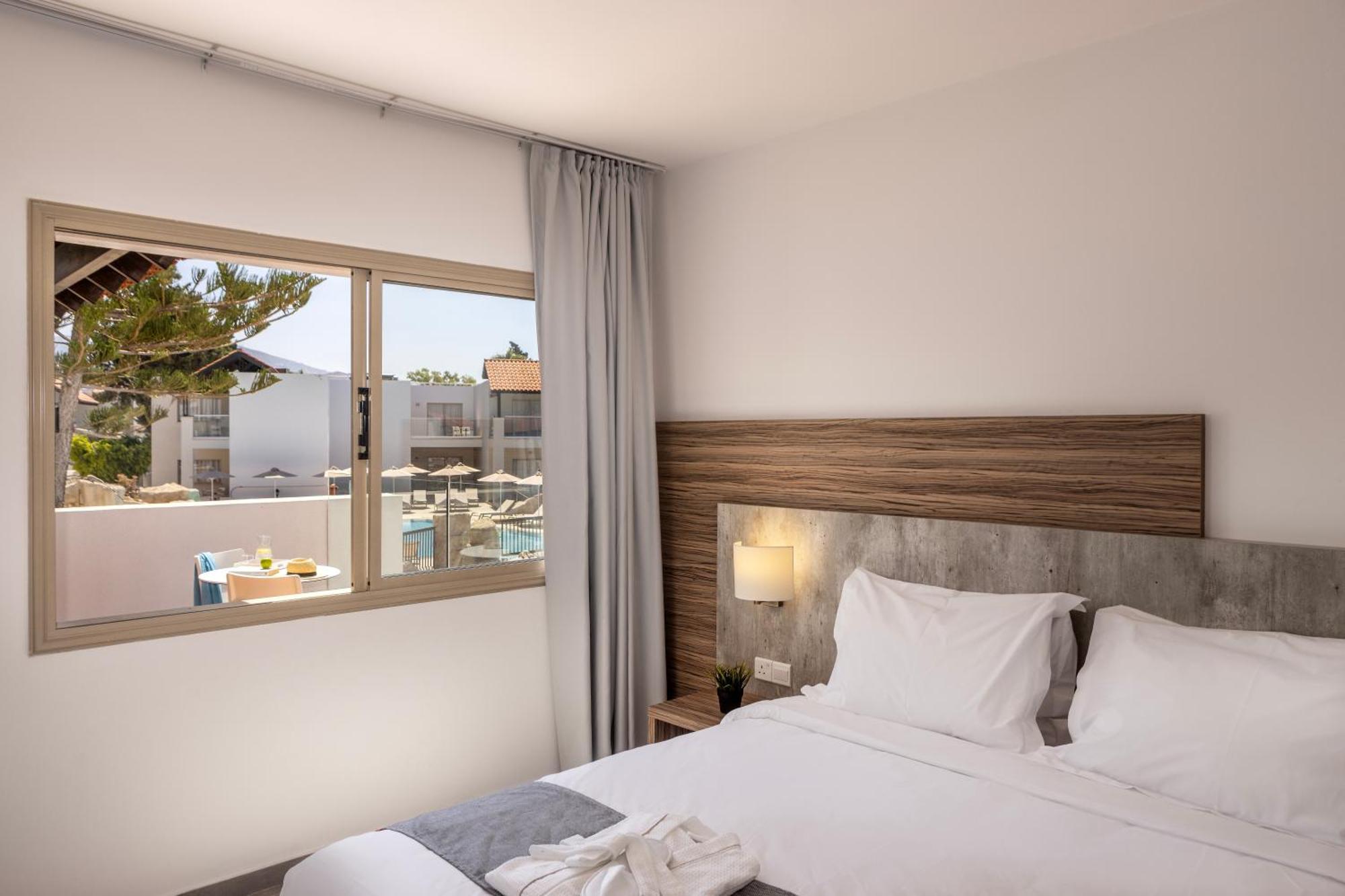 Kapetanios Aqua Resort コーラル・ベイ エクステリア 写真